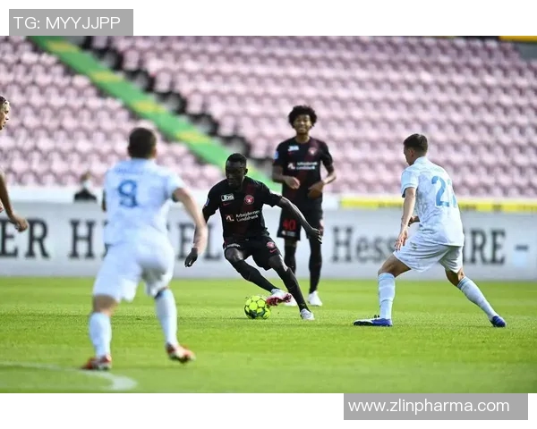 基辅迪纳摩与斯拉维亚激战正酣比分揭晓引发热议